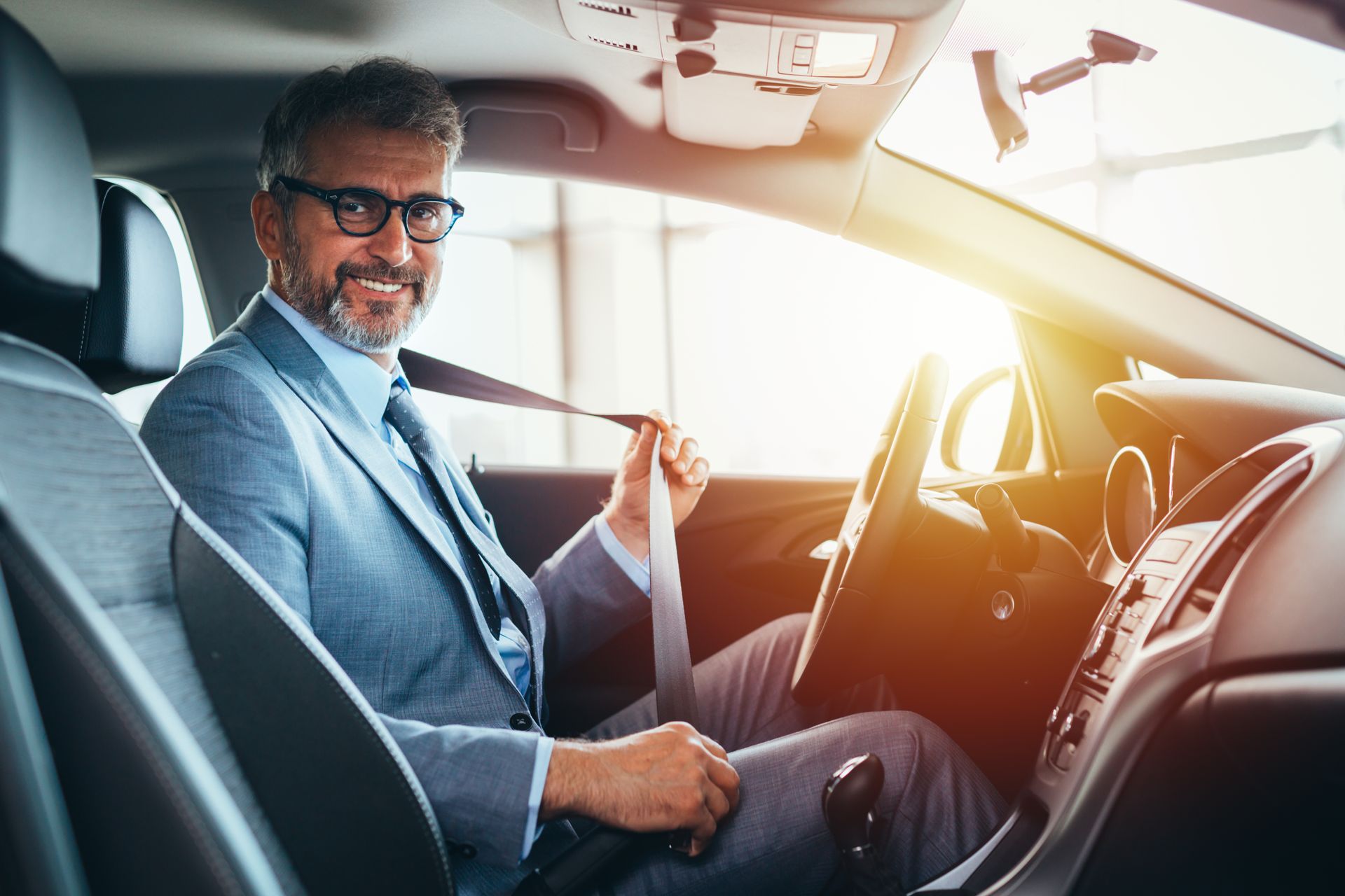 Un salarié doit-il utiliser son véhicule personnel ou une voiture de société ?